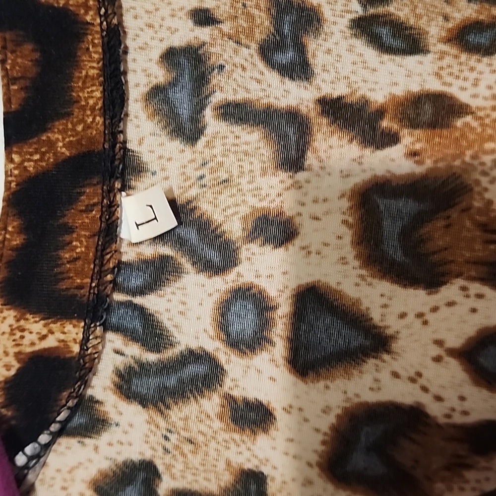 Animal Print Sweater - Picture 4 of 5